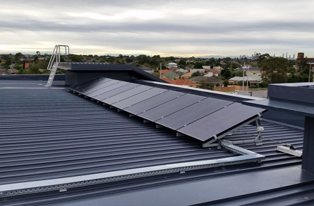 Solar Tripod 30° / Klip Lok 700 Clamp 30kW